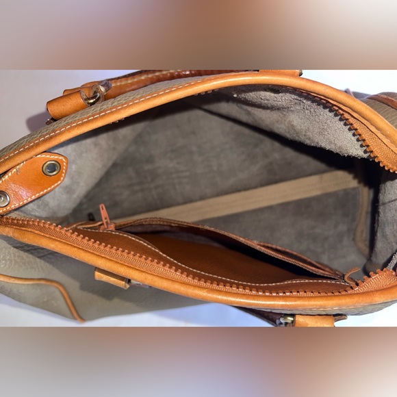 Dooney & Bourke Vintage Classic AWL Leather Shoulder Satchel Bag Taupe - Picture 7 of 10